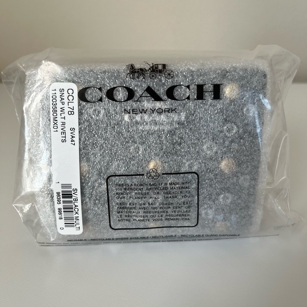 Coach Snap Wallet With Rivets🎈🎈 - Picture 9 of 9